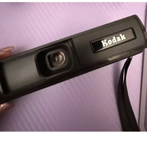 Vintage Kodak Pocket Instamatic 20 Camera 110 Film Camera NOT TESTED - Picture 2 of 3